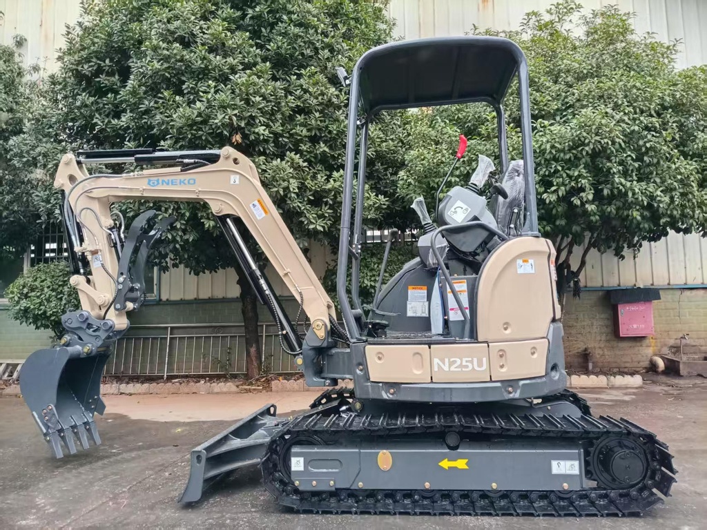 NEKO N25U Gen.1 Mini pelle Excavatrice  (2.5-2.7 Ton)